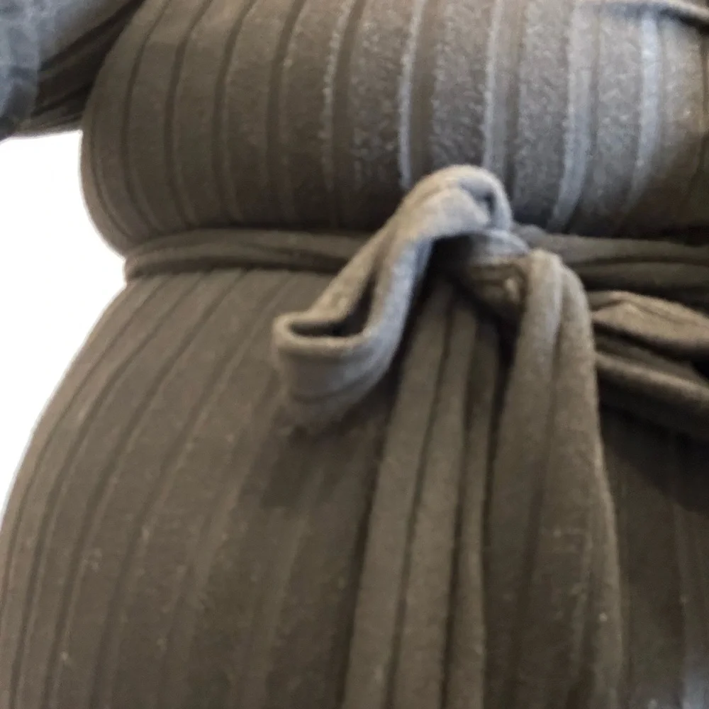 Black Ribbed Maternity Set - Picture 6 of 9